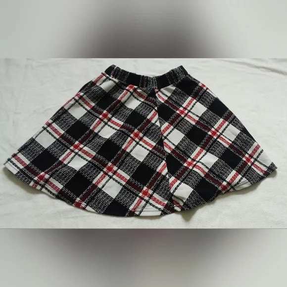 Plaid Black and Red Women's Skirt - Picture 2 of 3
